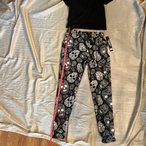 Leggings Depot Black and White Patterned Leggings